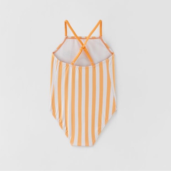 Zara Kids Snoopy Swimsuit - Picture 2 of 10